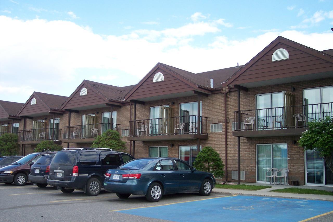 Waterfront Inn New Liskeard Dış mekan fotoğraf